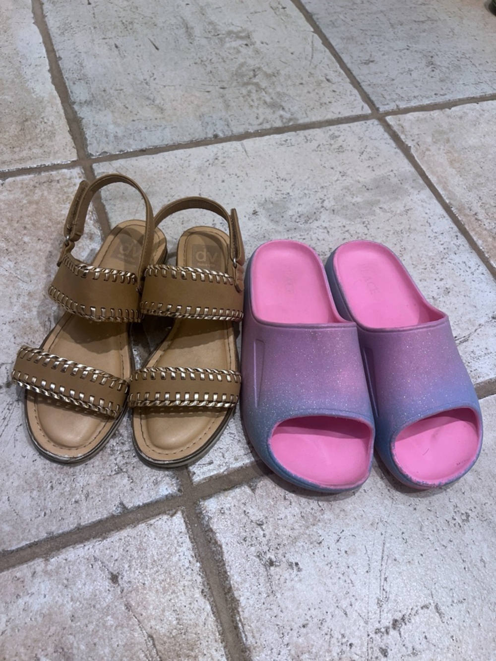 Bundle 🛍️ Dolce Vita Tan Stitch-Trim Sandals&Pink Ombre Slide Sandals Duo size:2